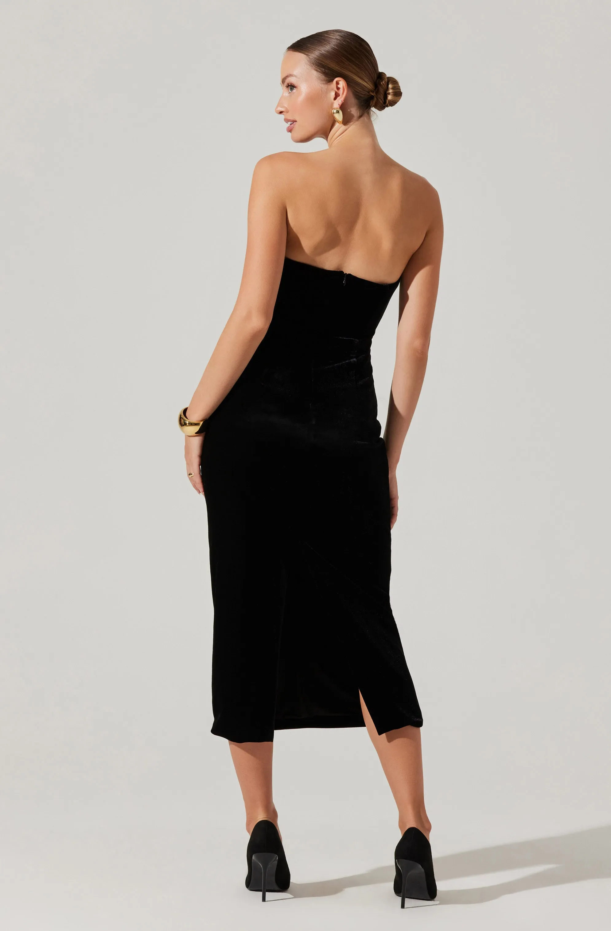 Arista Sweetheart Midi Dress