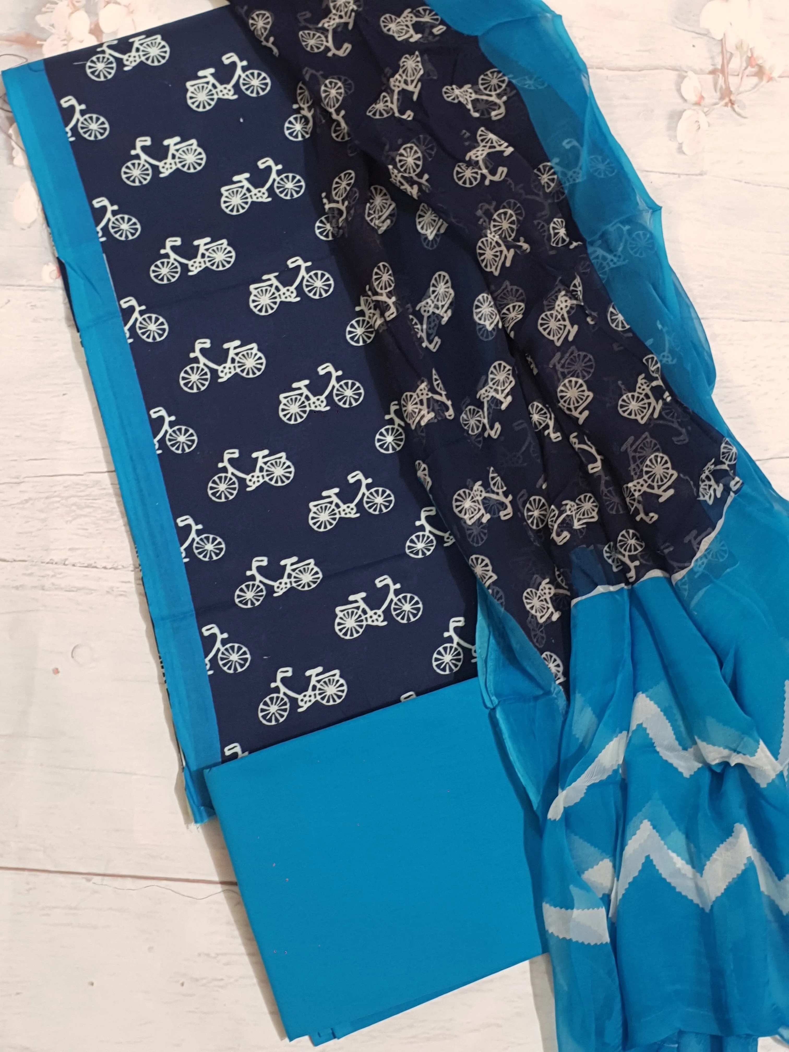 Cotton Block Print Dress material with Chiffon Dupatta