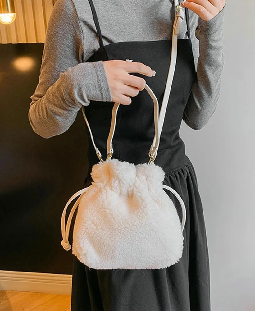 Fuzzy Plush Purse for Women Trendy Bucket Handbag Small Shoulder Crossbody Totes Cute Evening Bag with Drawstring