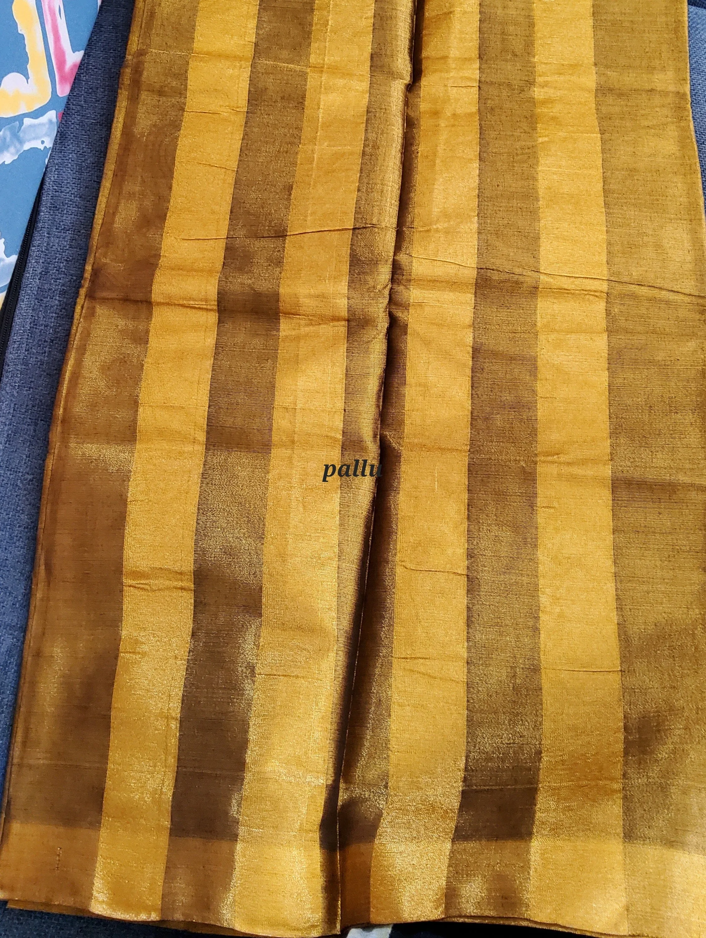 Handloom Cotton Tissue Saree with running Blouse