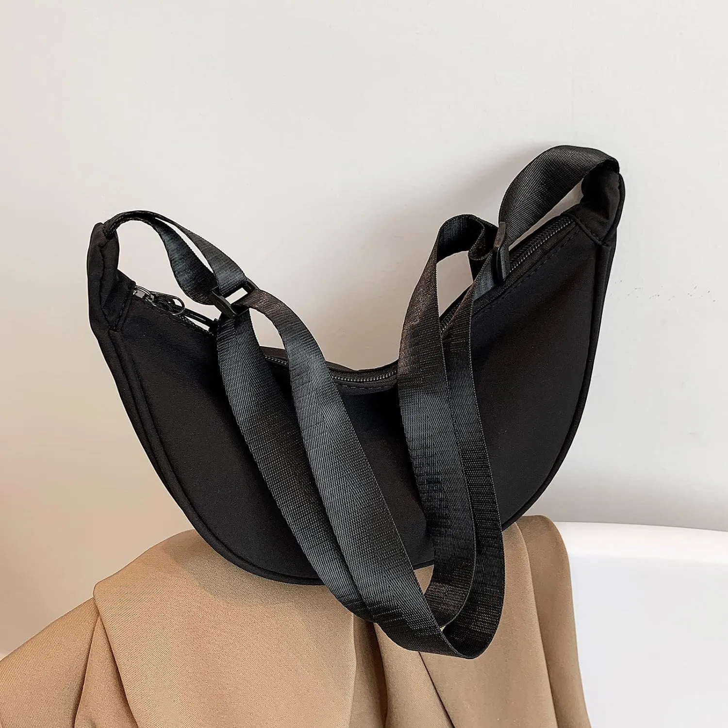 Ladies Simple Solid Colour Nylon Crossbody Bag Dumpling Bag Lightweight Small Satchel Underarm Bag (Black, One Size)