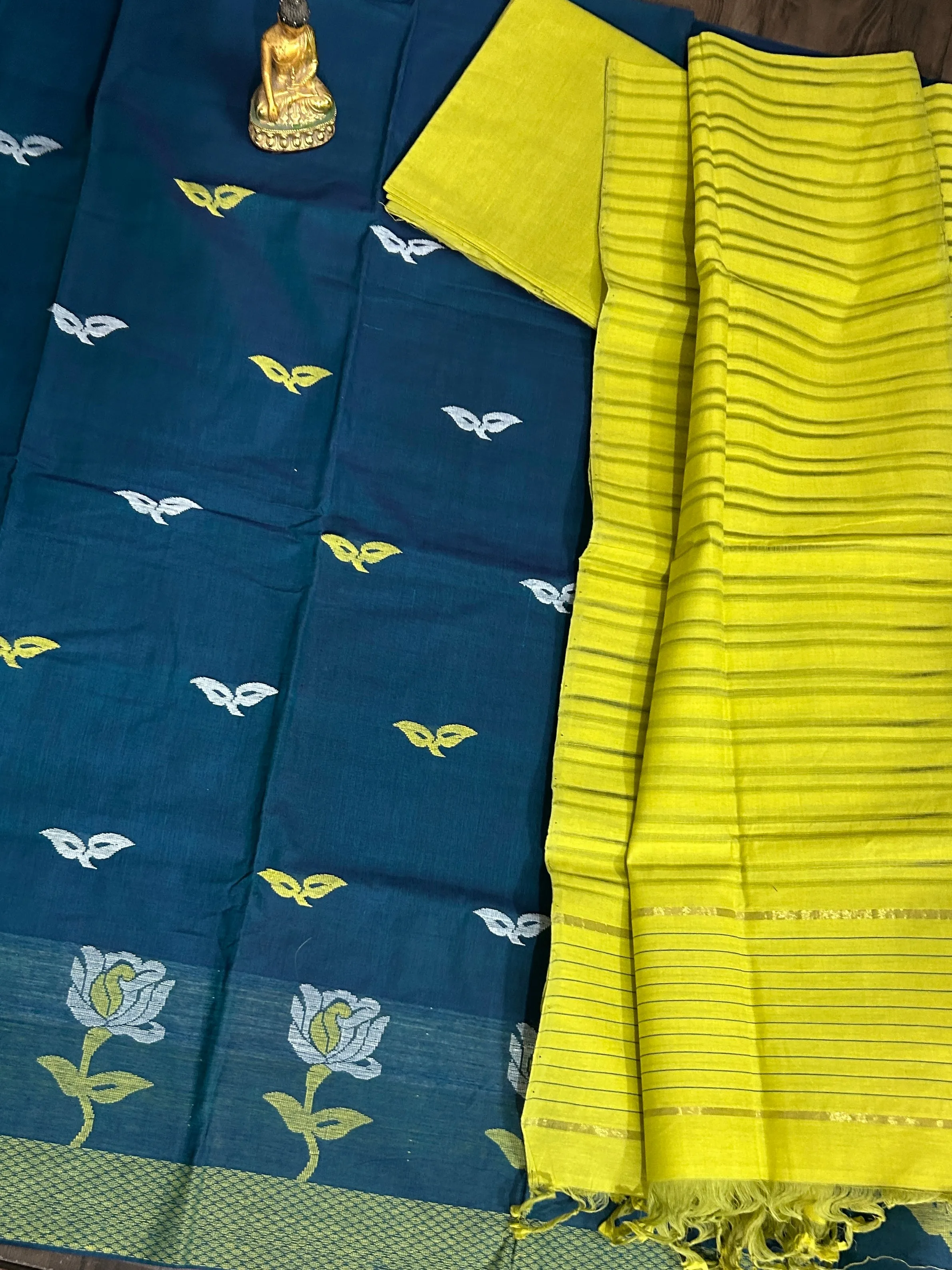 Mangalagiri Cotton Dress Material with Weaving Bootis