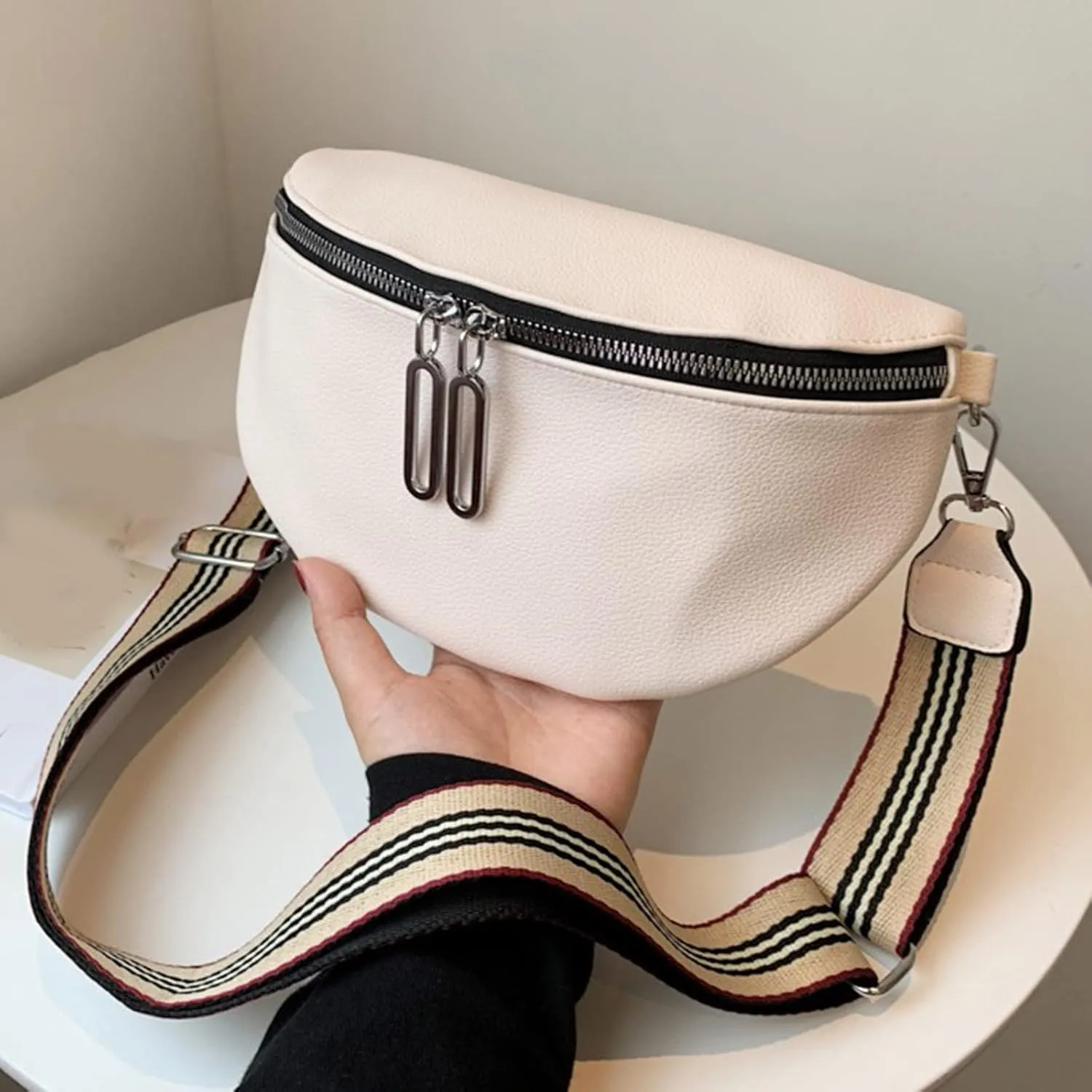 Messenger Bag Boys Women Messenger Bags Fashion Trend Chest Bags Simple Design Solid Color Portable (White, One Size)