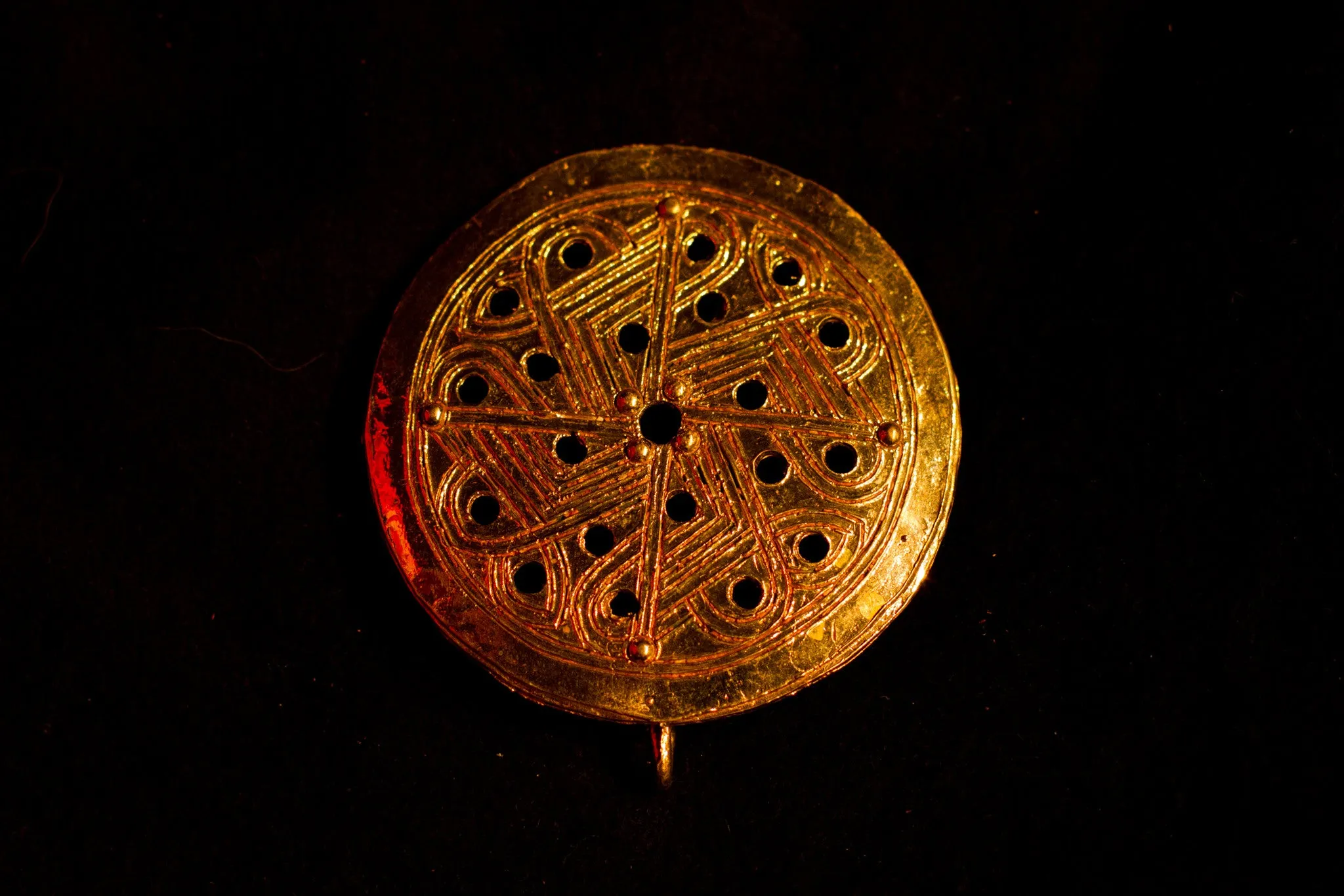 Round brooch set - W58PWO