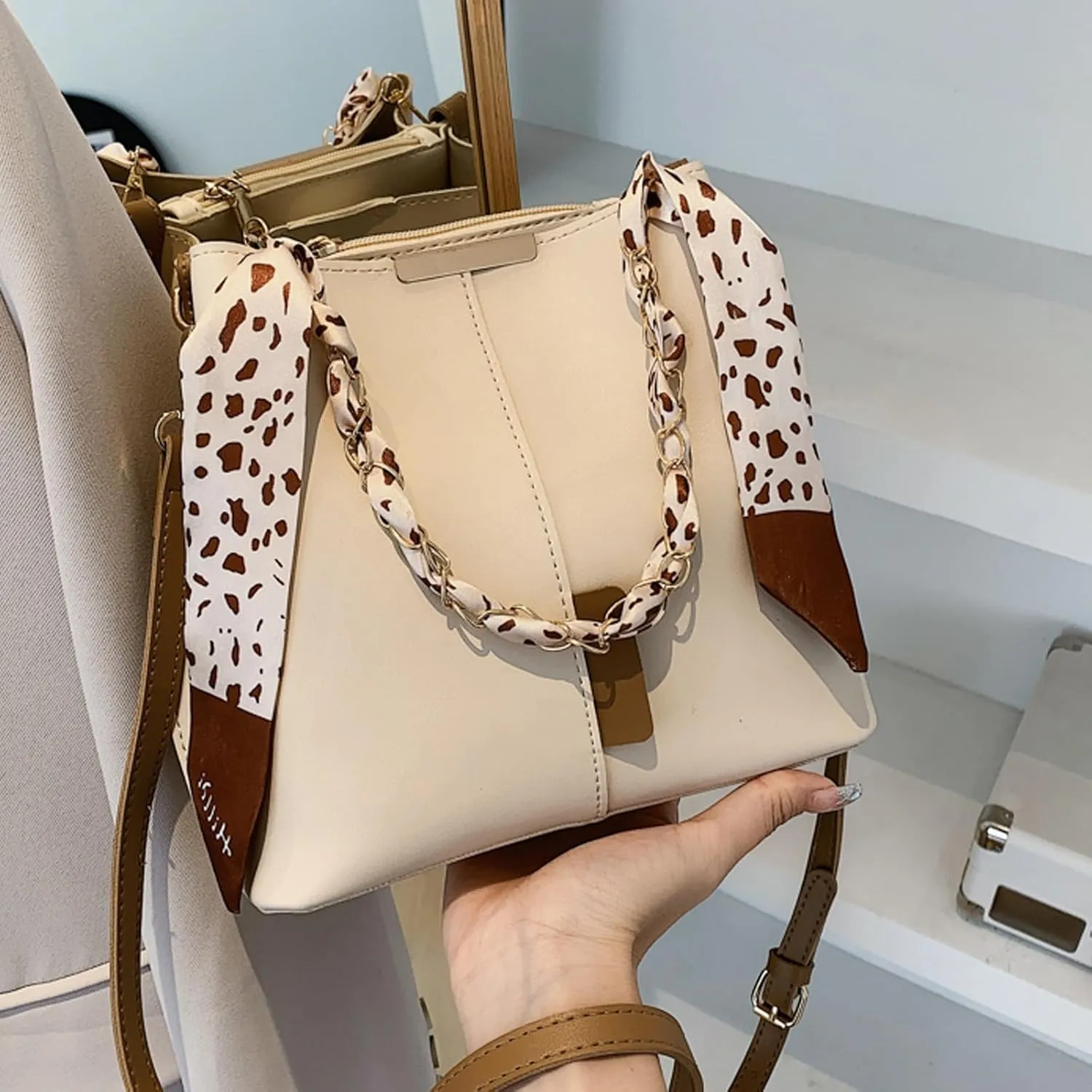 Sling Bags for Women Anti Theft Travel Small Designer Crossbody Bags for Women Temperament Clutch Purse(Brown)