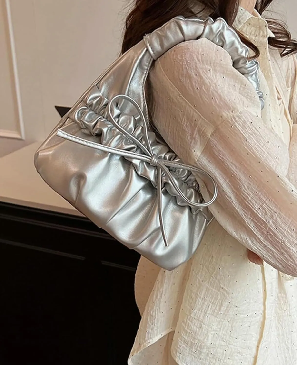 Small Cloud Bag for Women Pleated Purse Bowknot Shoiulder Hobo Crossbody Bags Handbag Satchel Bag Purses Totes
