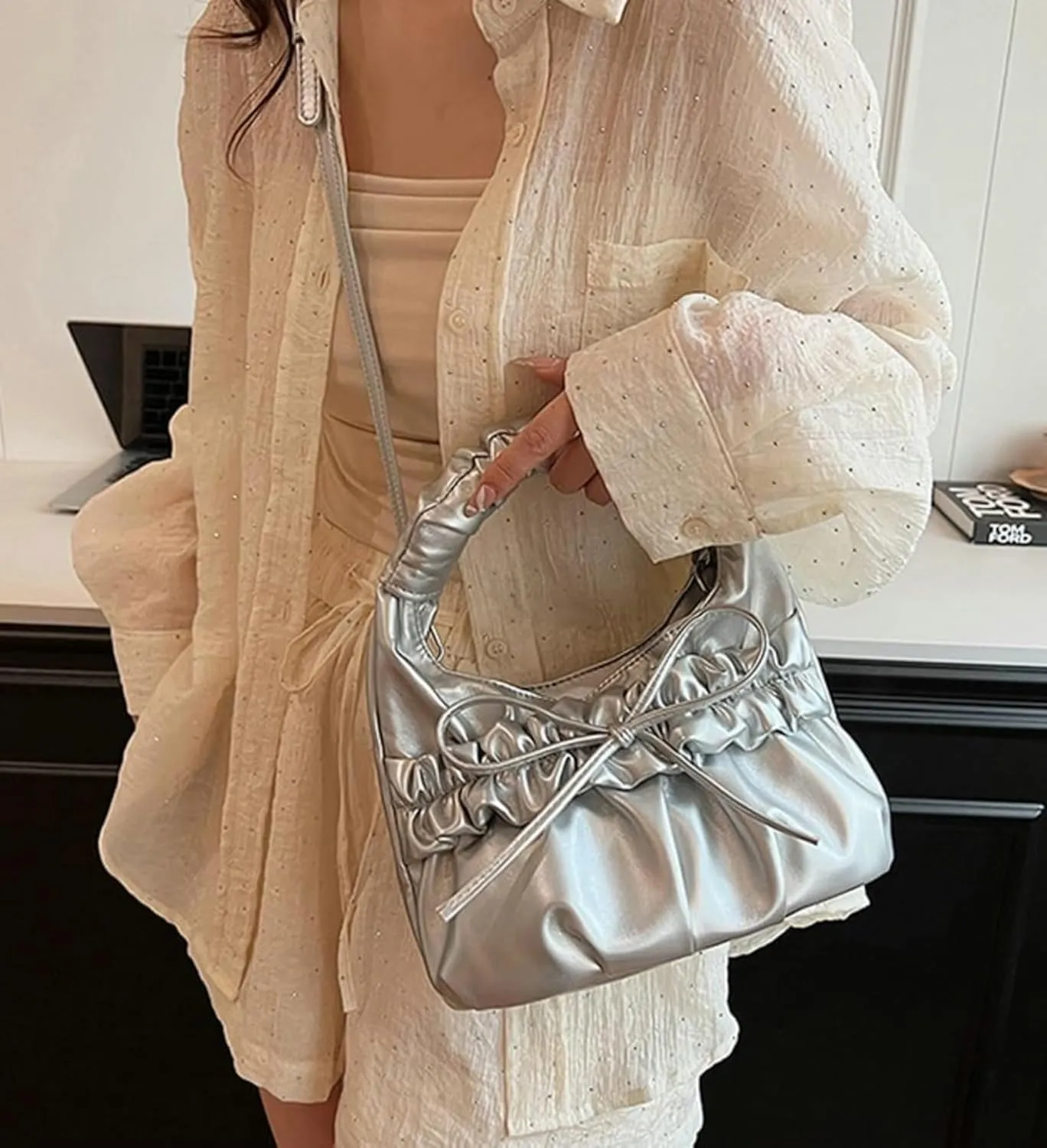 Small Cloud Bag for Women Pleated Purse Bowknot Shoiulder Hobo Crossbody Bags Handbag Satchel Bag Purses Totes