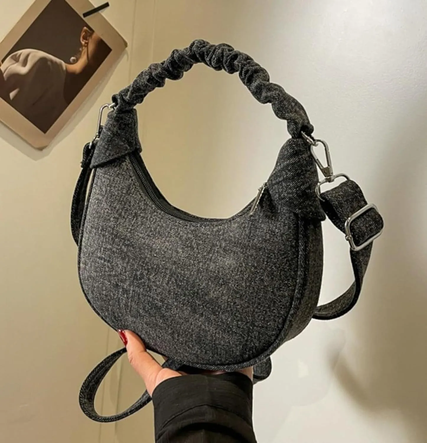 Small Denim Shoulder Bag for Women Crescent Shape Canvas Crossbody Bag Underarm Hobo Purse Handbag Trendy Totes