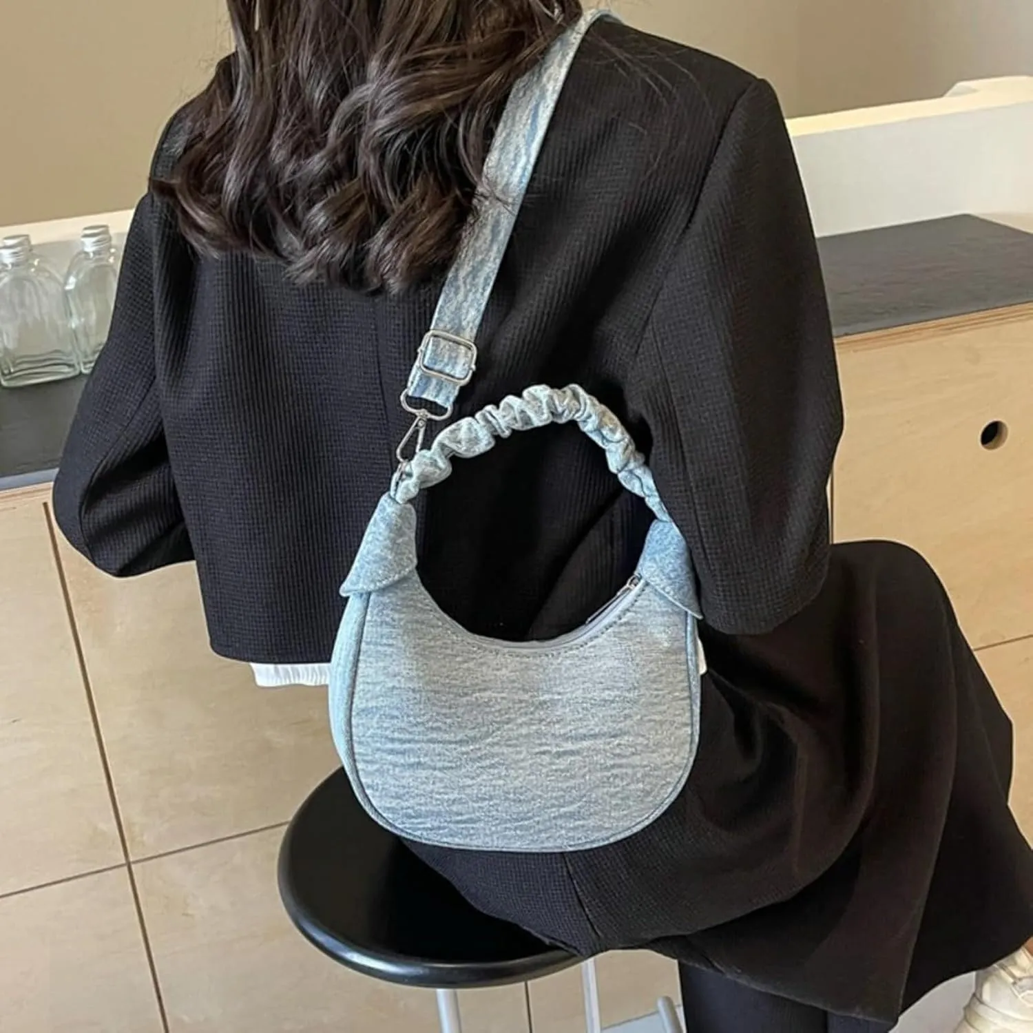Small Denim Shoulder Bag for Women Crescent Shape Canvas Crossbody Bag Underarm Hobo Purse Handbag Trendy Totes