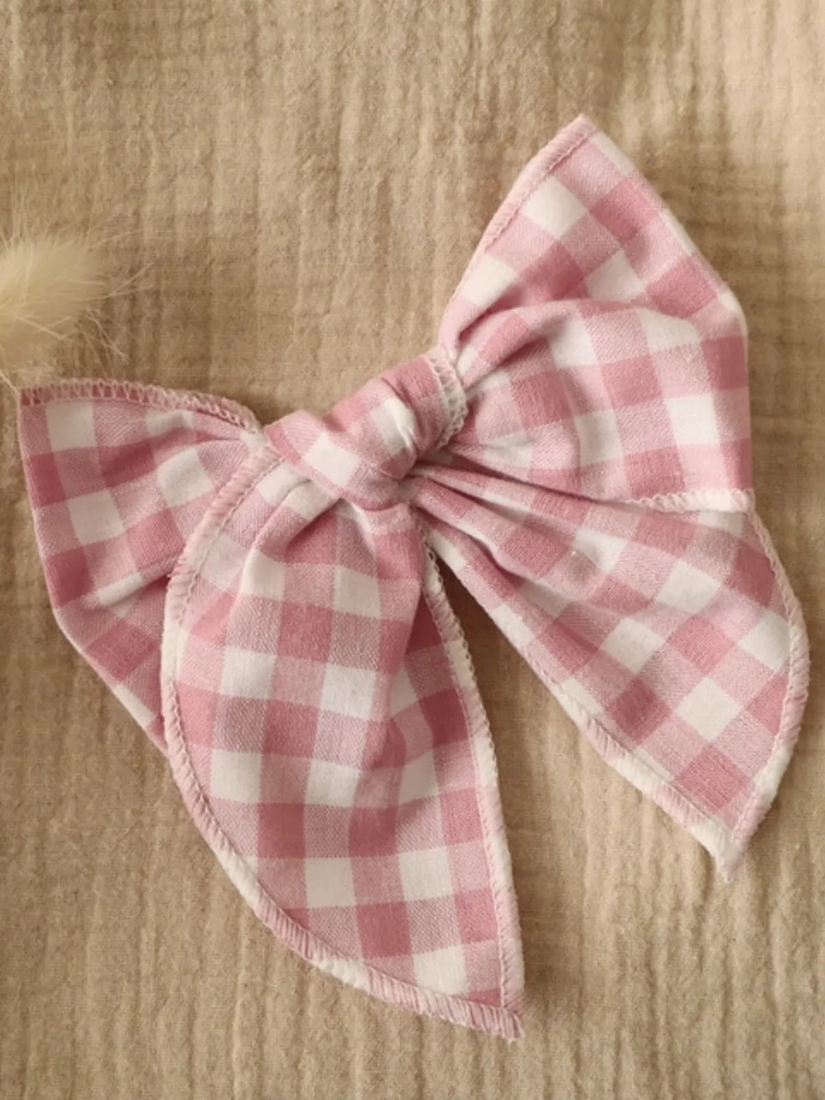 Vintage Stylin' Plaid Bow Hair Clip